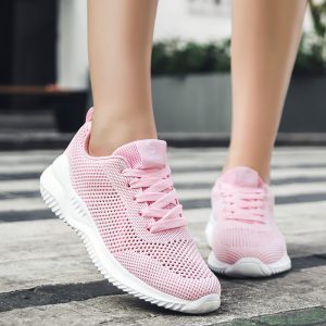 Large Yard Shoes Breathable Sports Shoes For Women